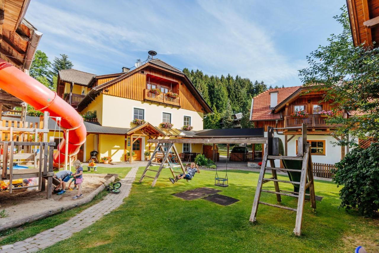 Ferienwohnungen Simonbauer Trebesing エクステリア 写真